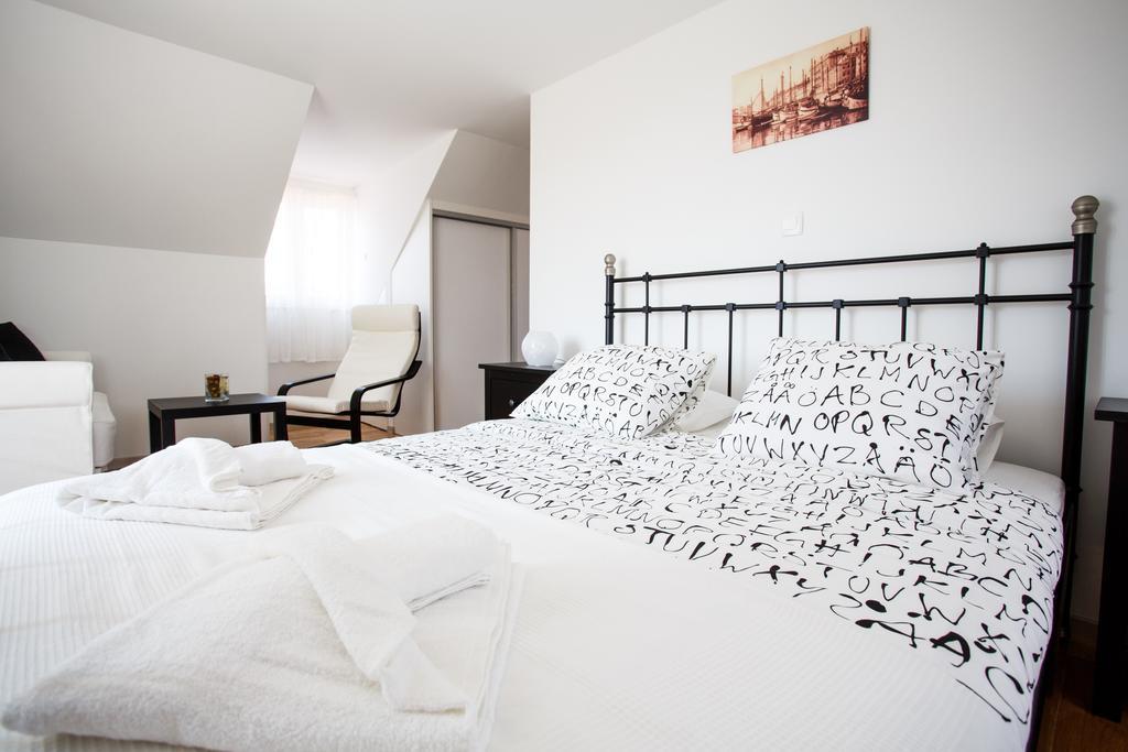 Neva Old Town Apartments 스플리트 객실 사진